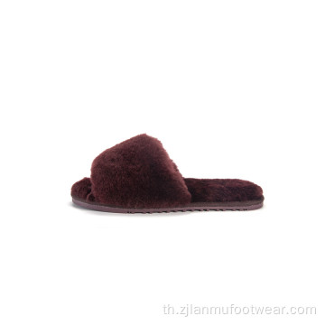 Sheepskin Slides Slippers การออกแบบสายรัดเดี่ยว